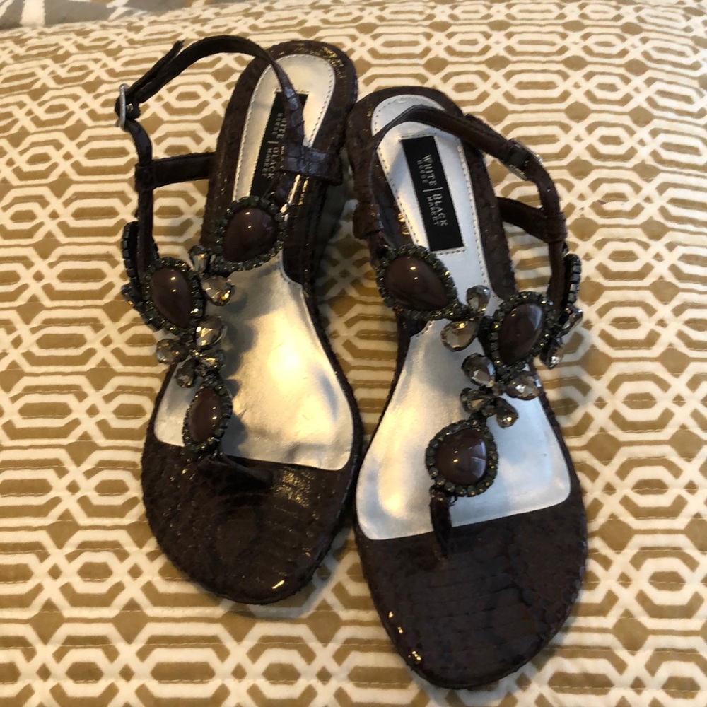Stoned wedge sandal